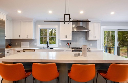 Centerville House | LUXURY Cape Cod escape on Wequaquet Lake