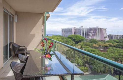 Honokowai Apartment | LUXURY mountain view resort condo with large private balcony