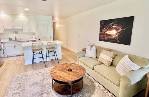 Kahuku House | Luxury Turtle Bay Retreat - 1BR + 2 Baths - Golf Course Views