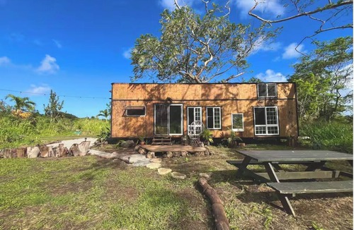 Punaluu Cabin | Majestic Mountain View Cabin - North Shore Oahu