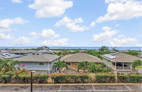 Makaha Valley Condo | Makaha Ocean View, family friendly