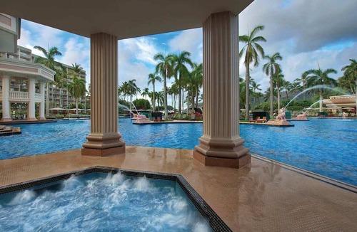 Lihue Condo | Marriott's Kaua‘i Beach Club | Parlor Suite