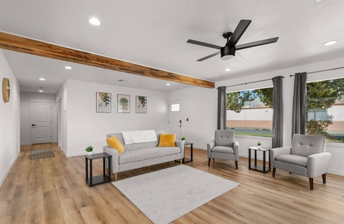 Lewiston House | Modern Bungalow. Close to St. Joseph's hospital and Lewis Clark State College