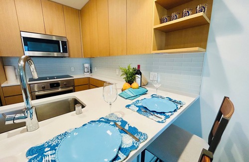 Ala Moana Condo | "MODERN LUXURY WITH BEAUTIFUL OCEAN VIEW ON 30th FLOOR AT SKY ALA MOANA"