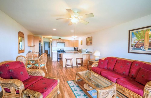 Ualapue Condo | Molokai Oceanview Oasis | Wavecrest C211