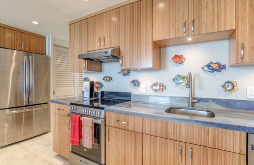 Historic Lahaina Front Street Apartment | My Perfect Stays: Daily Specials