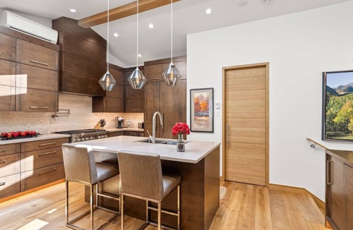 Aspen Condo | Newly Listed! Designer Mountain Retreat Steps from the Gondola. Great Winter Availability!