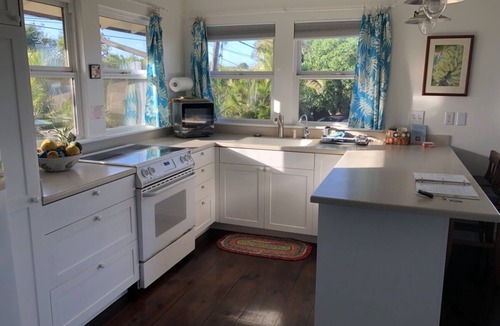 Kuau Cottage | North Shore Ocean-View Garden Cottage near Paia – Maui by the Sea