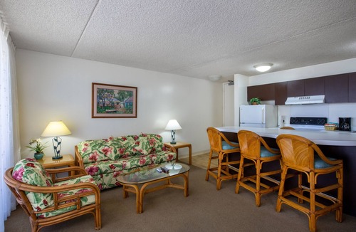Waikiki Condo | Ocean View Condo | Aston Waikiki Banyan 1BPO3 – Pool & Hot Tub