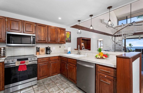 Keauhou Condo | 🏖️Ocean View Kona Country Club Condo w/AC | 2BR + Loft Golf Front