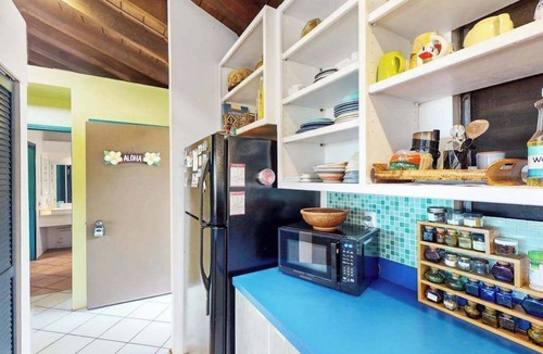 Maunaloa Condo | Ocean-View Molokai Condo with Pool, Beach Access & Grill