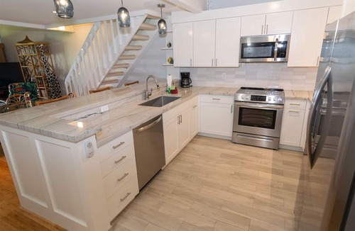 Francolin Place Condo | Ocean Views, Three Bedrooms, Heated Pool!