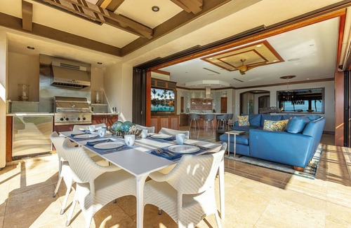 Wailea Villa | Oceanfront 3BR villa w/private lanai and Wailea Beach access