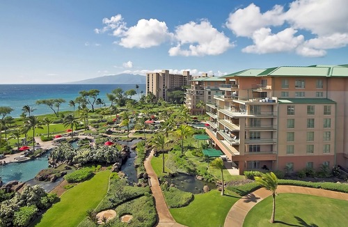 Honokowai Hotel | Oceanfront Maui Stay: 1 Bedroom Mountain View at Honua Kai Resort & Spa