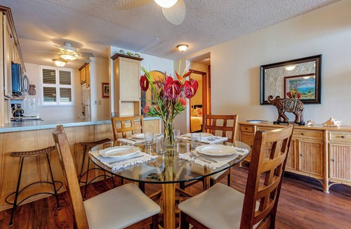 Maalaea Condo | Oceanfront Ocean View, AC, King Beds, Pool, Wi-Fi