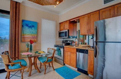 Historic Lahaina Front Street Condo | Oceanfront Top Floor Corner Unit with Sweeping View at Lahaina Shores