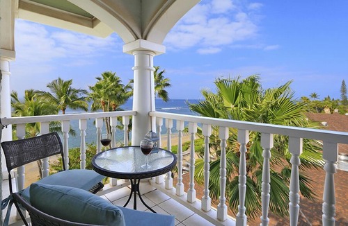 Historic Lahaina Front Street Condo | Oceanfront Top Floor Corner Unit with Sweeping View at Lahaina Shores