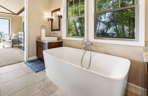 Keauhou House | Oceanfront w/Pool/Spa, Neighboring Golf course homes sleeps 20! Green/Blue Combo