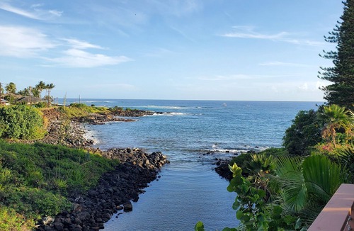 Poipu Apartment | Poipu Beach Kauai Honeymoon : View Sea Turtles from Your Oceanfront Deck-AC