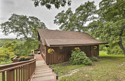 Montville House | Private Guest House w/Deck + Spectacular Views!