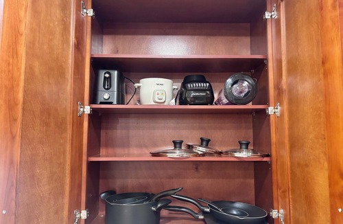 Ocean View House | Private Island Basecamp Lanai, BBQ & Beach Gear