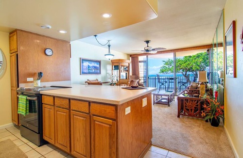 Kahana Condo | Private Oceanfront lanai with front row sea views