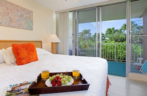 Kamuela House | PUAKO CONDO 109 ~ 3 BR ~ Corner Ground floor Unit ~ Pool ~ Puako