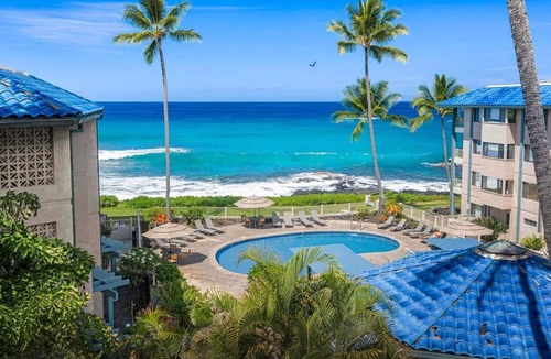 Historic Kailua Village Resort | Raintree Kona Reef, Hawaii Timeshare Rental