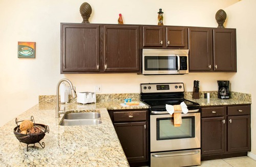 Lake Berkley Villa | Ref 500. Lake Berkley, outdoor cinema, own pool. Near Disney