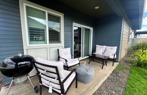 Ewa House | Serene 4-bedroom house with AC in beautiful Ewa Beach [Tesla Charger]