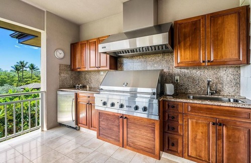 Kamuela House | Stunning, spacious home with VIP access to private Mauna Lani Beach Club!