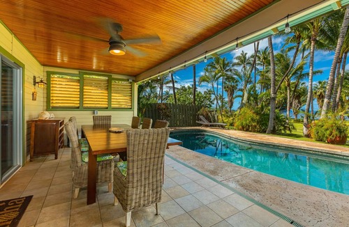 Kihei House | Summer Deal Beachfront Maui Home with Private Pool Sleeps 14 Guests
