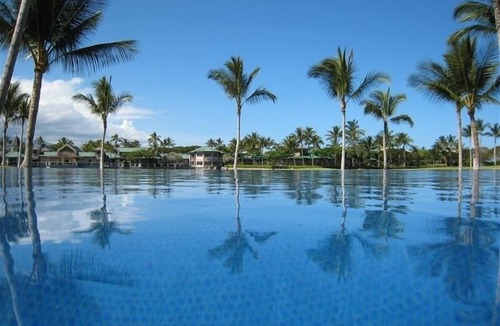 Waikoloa Condo | SUPER SALE AUG 24- SEP 2! Luxury Penthouse, Golf View, Gourmet kitchen, Sleeps 6