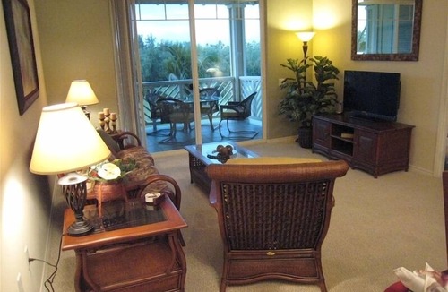 Waikoloa Condo | SUPER SALE AUG 24- SEP 2! Luxury Penthouse, Golf View, Gourmet kitchen, Sleeps 6