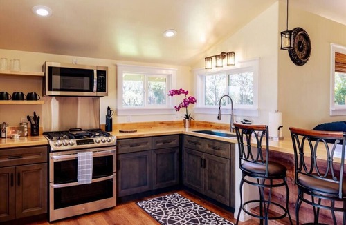 Hawi House | The Barn at Kohala