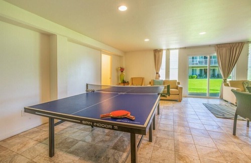 Kapaa Condo | The Heart of Kapaa walking distance to the beach, groceries, and fine dining.