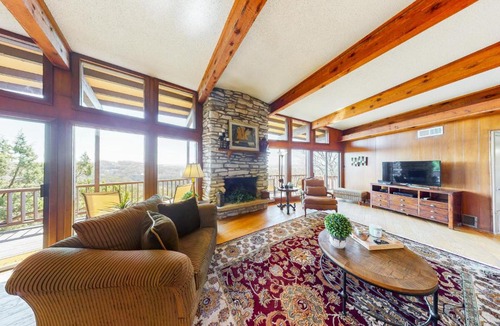 Sky Forest House | The View