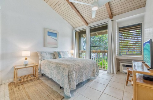 Kahuku Resort | TMK 570010290064 Get an island getaway feel, with the perks of Oahu's city life.