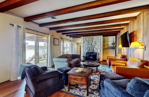 Shelton Cabin | Tranquil home with large deck, wooded views, & direct access to the Puget Sound