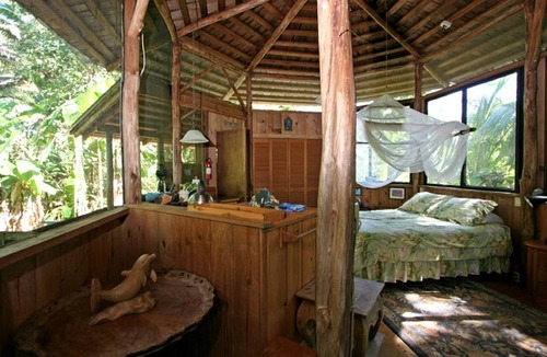 Kapoho Cabin | Unusual Cabin with 360-Degree Windows on the Big Island of Hawaii in Pahoa