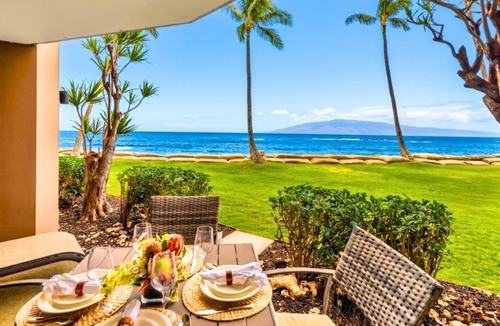 Kahana Apartment | Valley Isle Villas Oceanfront 3 BR Sleeps 9 Complimentary Car with 6 Nights VIR ML-3672 by KBM