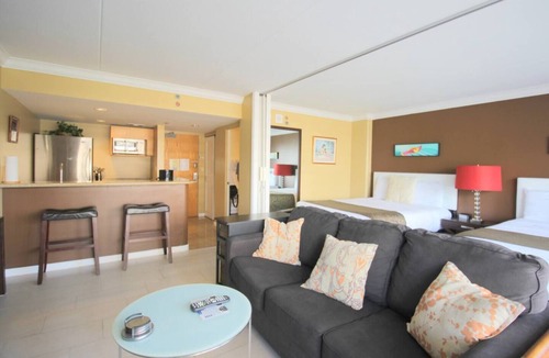 Waikiki Condo | Waikiki - Resort amenities for condo prices, just steps from the beach!
