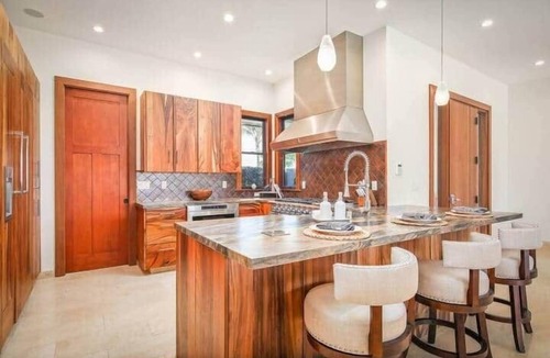 Waikoloa House | Waikoloa Luxe Golf Estate w/Hilton Pool passes, Gameroom
