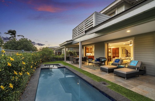 Keauhou House | 🏖️Walk to Pickleball | Private Pool Keauhou Home