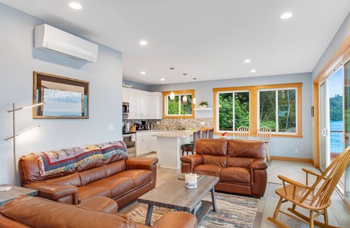 Kingston House | Waterfront home with amazing sound and mountain views - AC, kayaks, washer/dryer