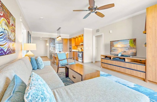 Historic Lahaina Front Street Resort | Westin Nanea Ocean Villas: Ka'anapali 2-bedroom resort in relaxing Lahaina
