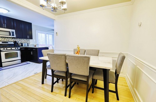 Colesville House | Wooded 3BR Retreat Near DC: Free Parking. Pet/Infant/Kids-Friendly. Private Deck