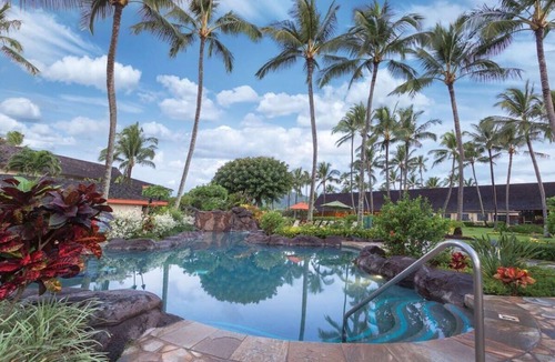 Wailua Condo | Wyndham Kauai Beachboy Resort | King Bed Studio