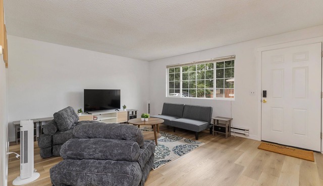 2 bedroom, 3 bed Lynnwood home - Quiet and Convenient in Lynnwood