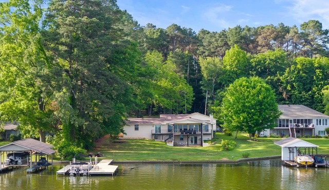 2 Homes with Private Dock/Slip Kayak+Patio+Pets in Florence